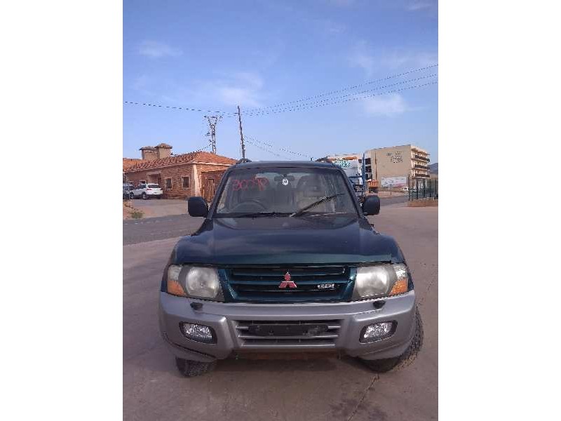 mitsubishi montero (v60/v70) del año 2000