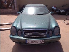 mercedes-benz clase clk (w208) coupe del año 1998 2