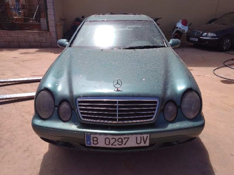 mercedes-benz clase clk (w208) coupe del año 1998