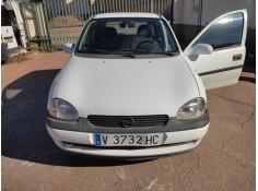 opel corsa b del año 2000 2