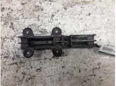 Recambio de soporte para audi 80/90 (893) 90 referencia OEM IAM 893807253 TRASERO 