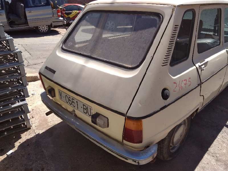 renault 6 del año 1985