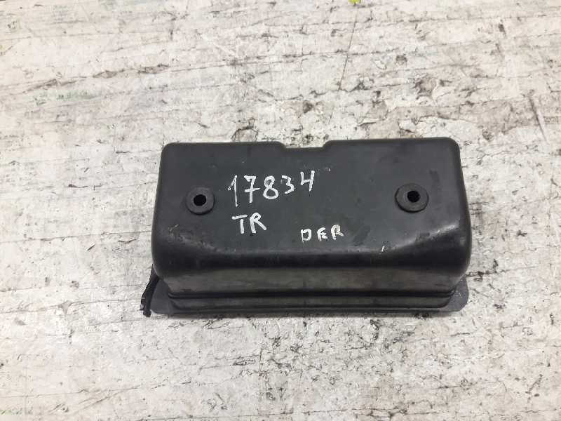 Recambio de posavasos para mitsubishi santamo (hyundai) santamo confort referencia OEM IAM  TRAS. DCHO. 