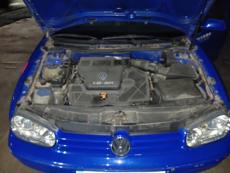 volkswagen golf iv berlina (1j1) del año 1999