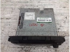 Recambio de sistema audio / radio cd para seat leon (1p1) reference referencia OEM IAM SEZAZ1I7808260   2