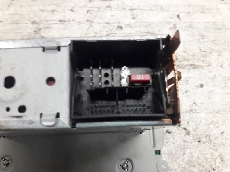 Recambio de sistema audio / radio cd para seat leon (1p1) reference referencia OEM IAM SEZAZ1I7808260  