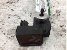 Recambio de sensor airbag para renault megane ii berlina 5p authentique referencia OEM IAM 8200411025 IZQUIERDO  2