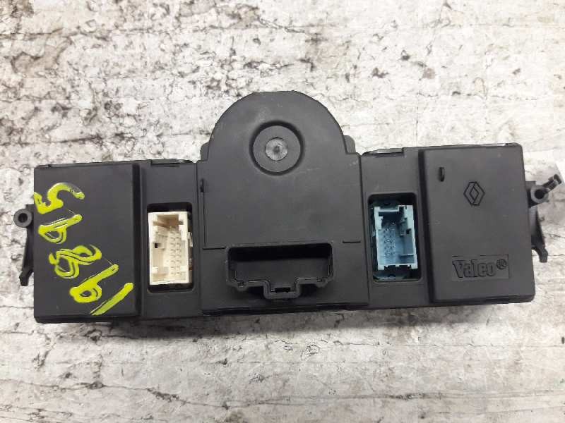 Recambio de mando climatizador para renault megane ii berlina 5p authentique referencia OEM IAM 8200344840  
