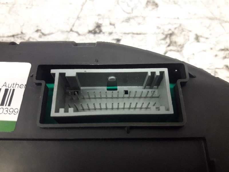 Recambio de cuadro instrumentos para renault megane ii berlina 5p authentique referencia OEM IAM 8200399700  