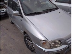 mitsubishi space star (dg0) del año 2001 2