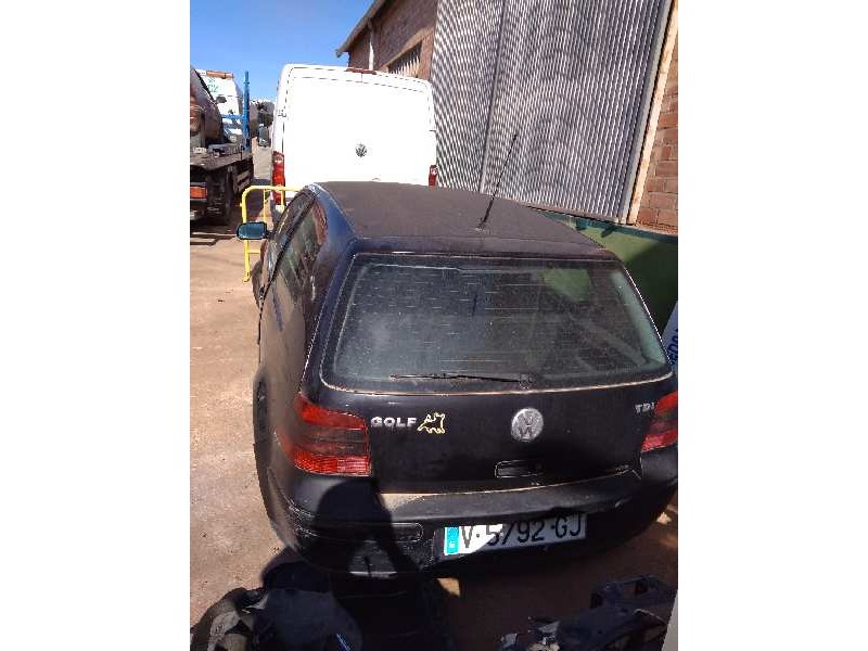 volkswagen golf iv berlina (1j1) del año 1998