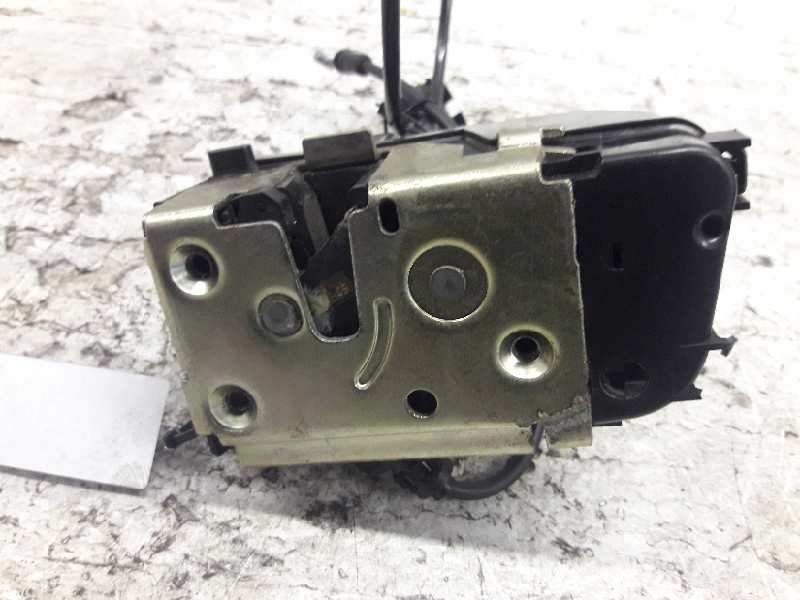 Recambio de cerradura puerta trasera derecha para renault megane ii berlina 5p authentique referencia OEM IAM 028429  