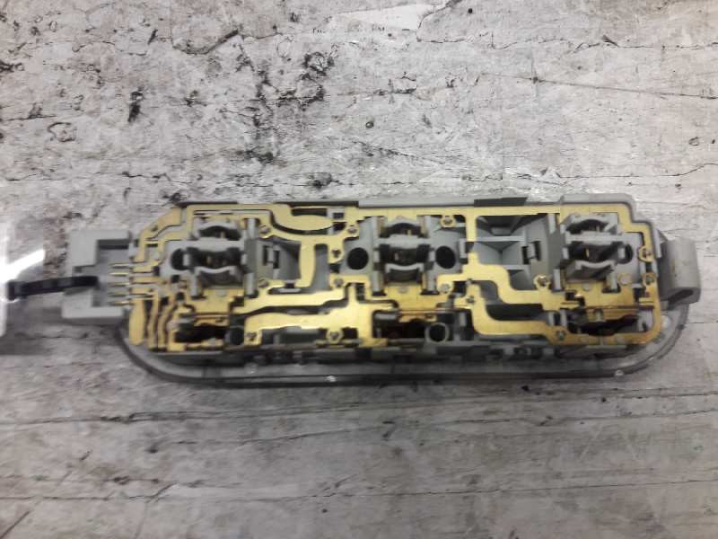 Recambio de luz interior para renault megane ii berlina 5p authentique referencia OEM IAM  DELANTERA 