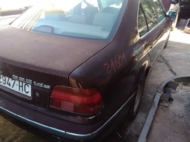 bmw serie 5 berlina (e39) del año 2000