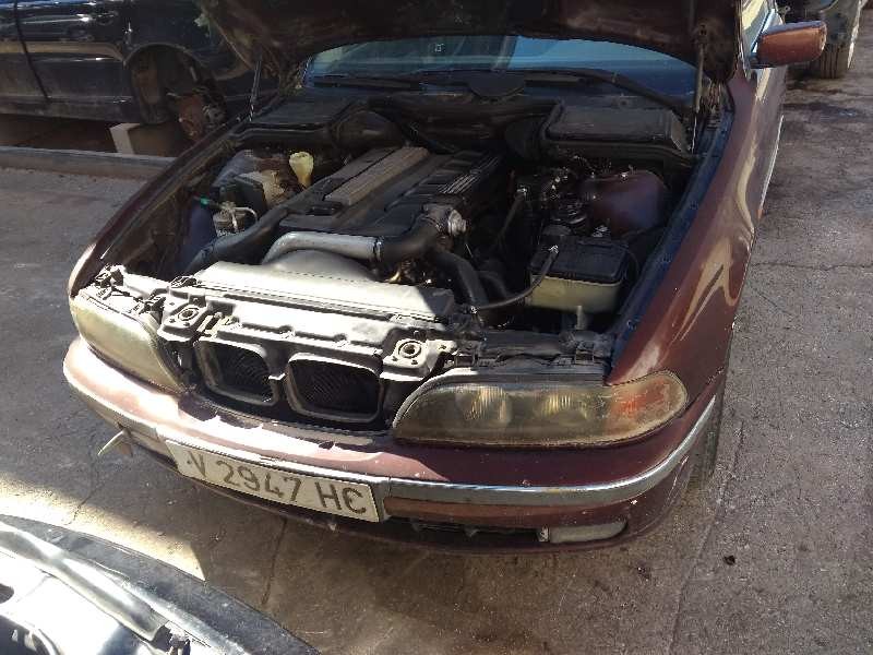 bmw serie 5 berlina (e39) del año 2000