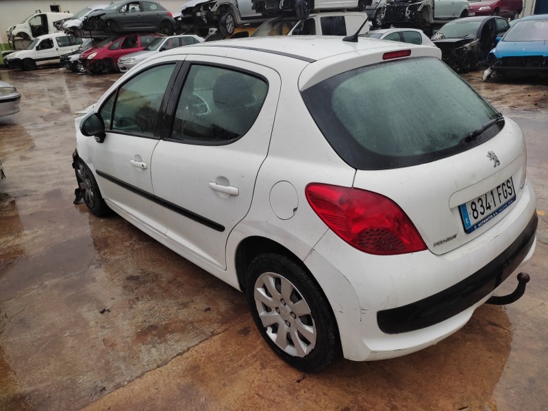 peugeot 207 del año 2006