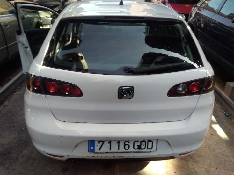 seat ibiza (6l1) del año 2008