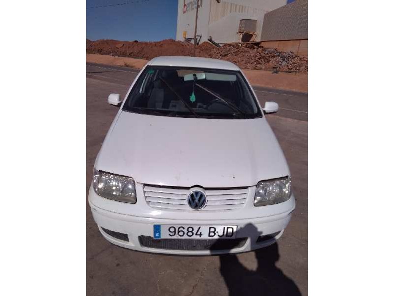 volkswagen polo berlina (6n2) del año 2001