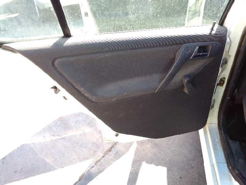 volkswagen polo berlina (6n2) del año 2001