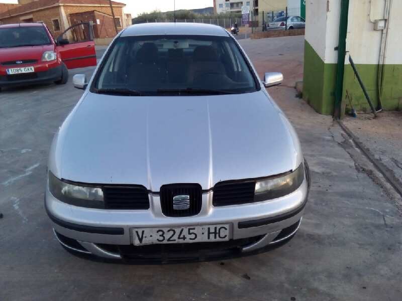 seat toledo (1m2) del año 2000