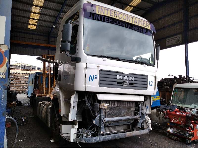 man tg - a 18.xxx del año 2002