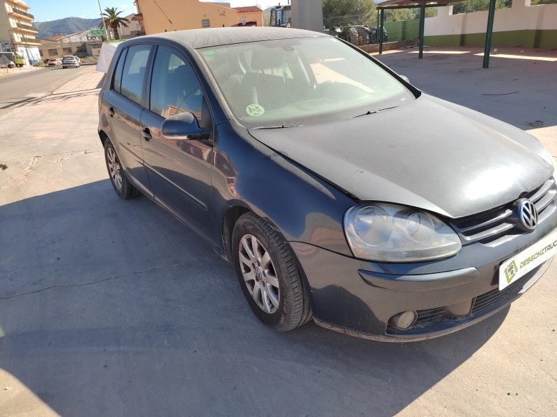 volkswagen golf v berlina (1k1) del año 2006