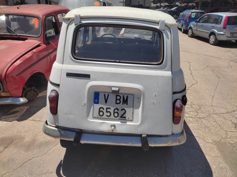 renault 4 berlina/familiar/furgoneta del año 1984