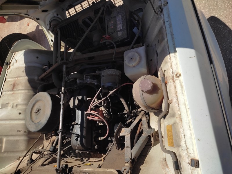 renault 4 berlina/familiar/furgoneta del año 1984