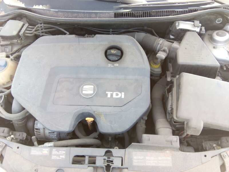 seat cordoba berlina (6l2) del año 2004