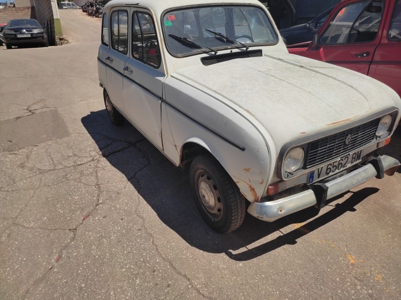 renault 4 berlina/familiar/furgoneta del año 1984