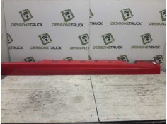 Recambio de estribo izquierdo para bmw serie 3 berlina (e46) 320i referencia OEM IAM 51718209755  