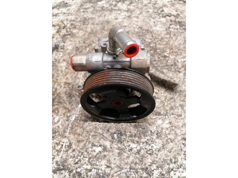 Recambio de bomba servodireccion para dodge caliber s referencia OEM IAM 83067569  