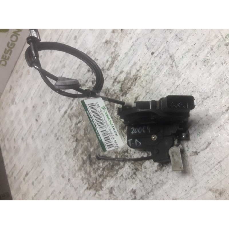 Recambio de cerradura puerta trasera derecha para ford focus berlina (cap) ghia referencia OEM IAM 4M5AR26412BC 6 PINS 