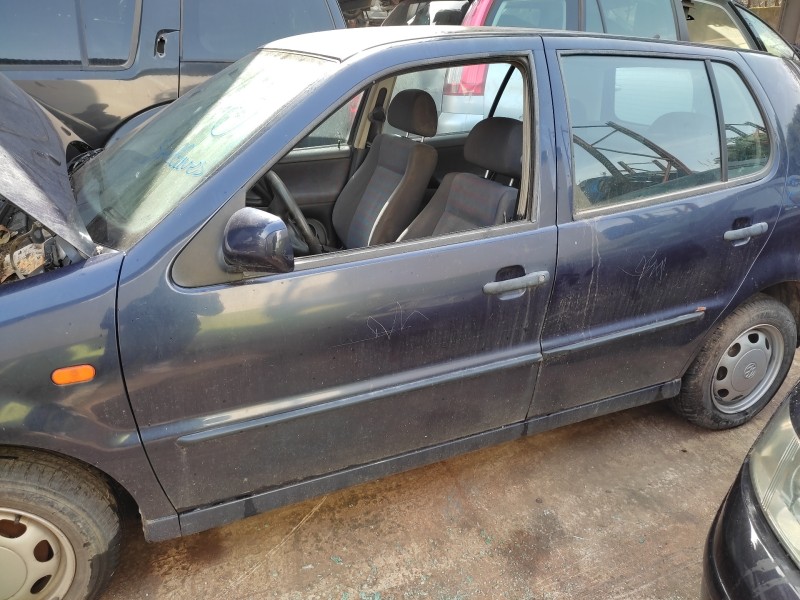 volkswagen polo berlina (6n1) del año 1995