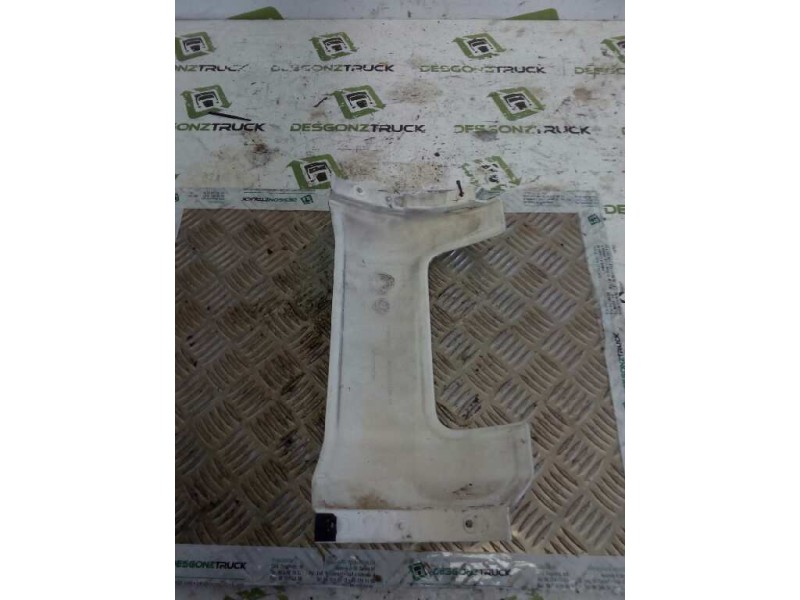 Recambio de deflector izquierdo para nissan trucks atleon tk 3.95 referencia OEM IAM   