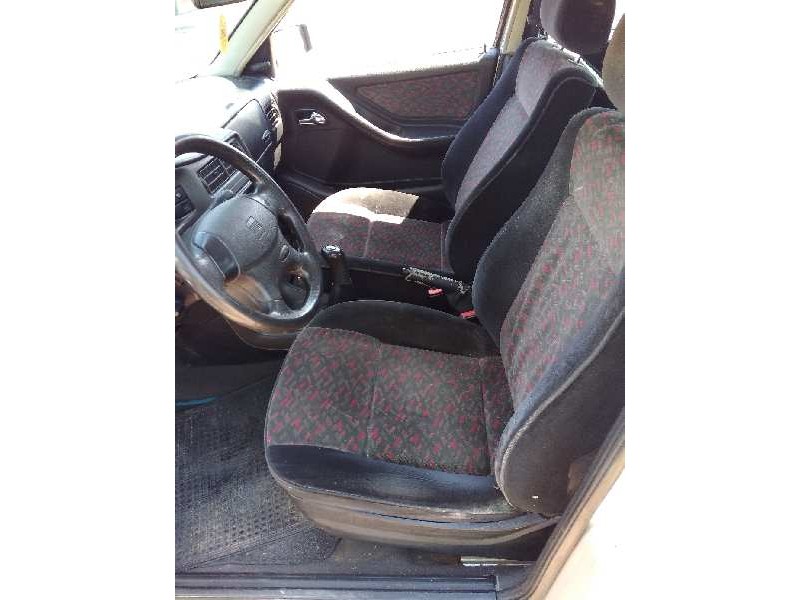 seat toledo (1l) del año 1998