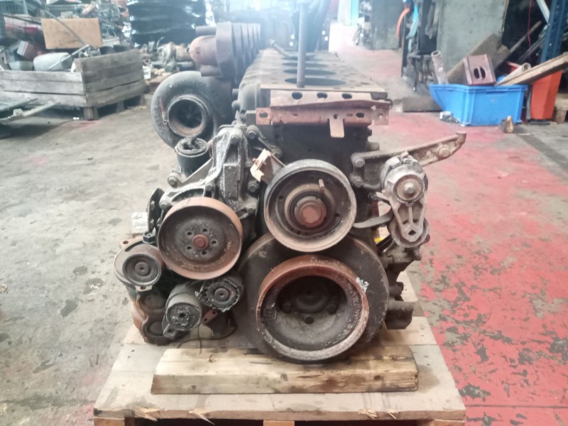 Recambio de despiece caja cambios para volvo fh xxx 12.8 diesel referencia OEM IAM D13A440EC06  