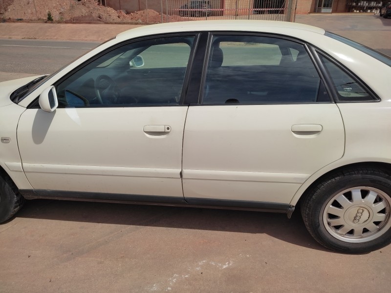 audi a4 berlina (b5) del año 1999