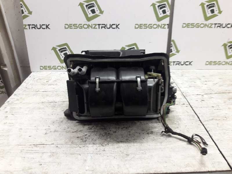 Recambio de evaporador aire acondicionado para bmw serie 3 berlina (e46) 320i referencia OEM IAM 64118384098  