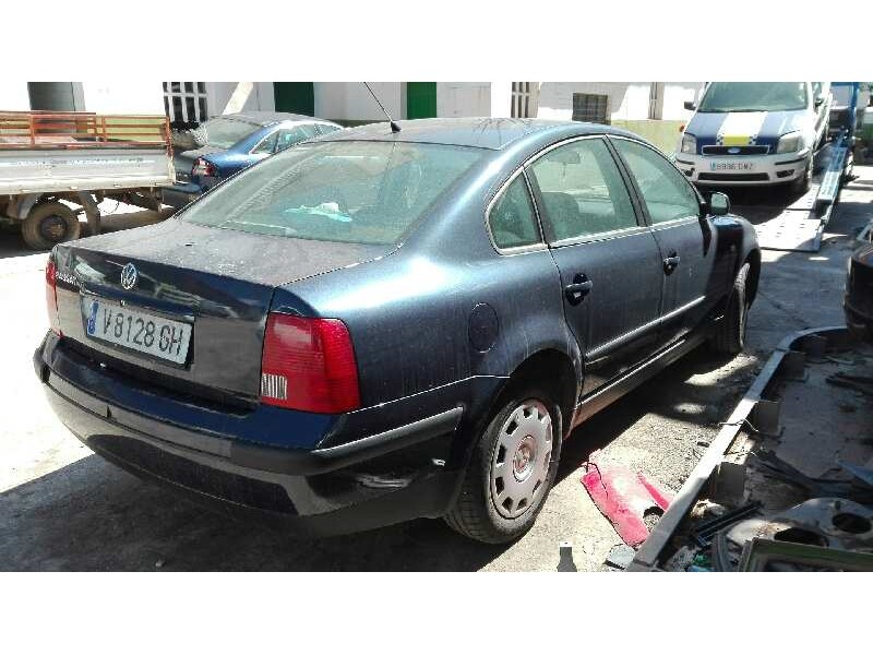 volkswagen passat berlina (3b2) del año 1998