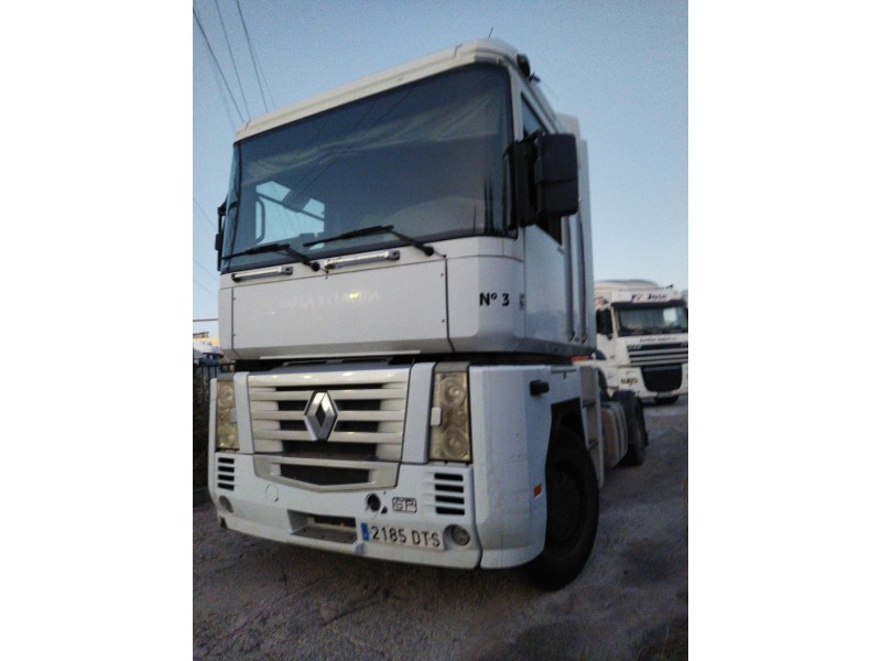 renault magnum 4xx.18/4xx.26 02  del año 2005