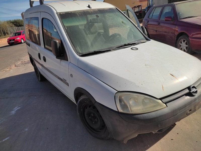 opel combo (corsa c) del año 2003