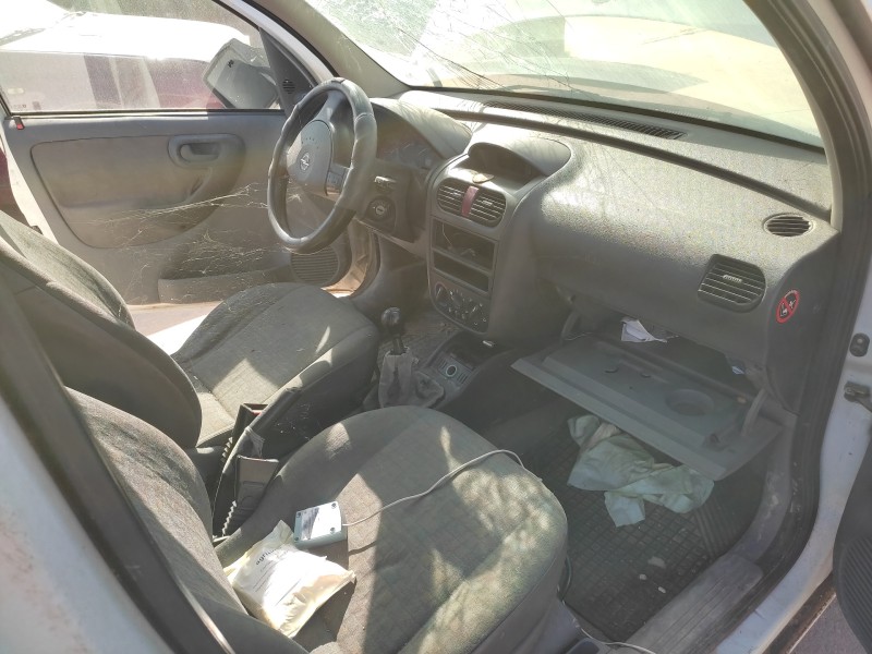 opel combo (corsa c) del año 2003