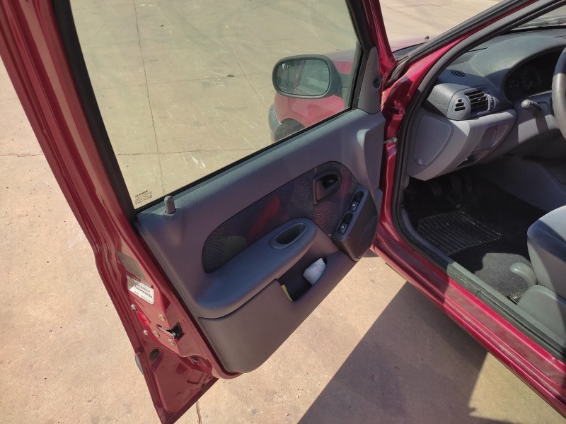 renault clio ii fase i (b/cbo) del año 2000