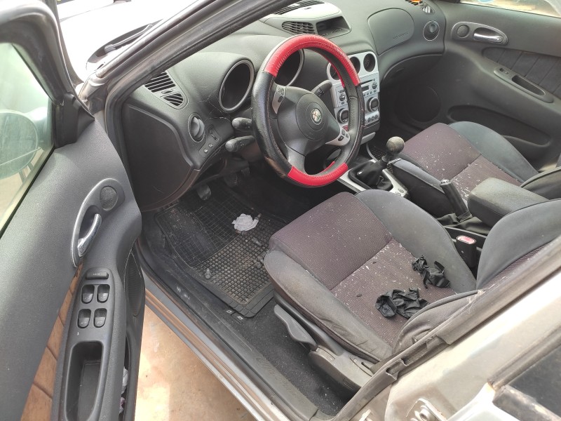 alfa romeo 156 del año 2003