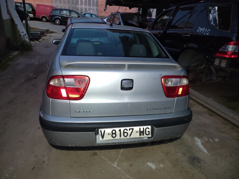 seat cordoba berlina (6k2) del año 2000