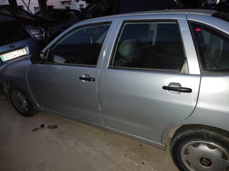 seat cordoba berlina (6k2) del año 2000