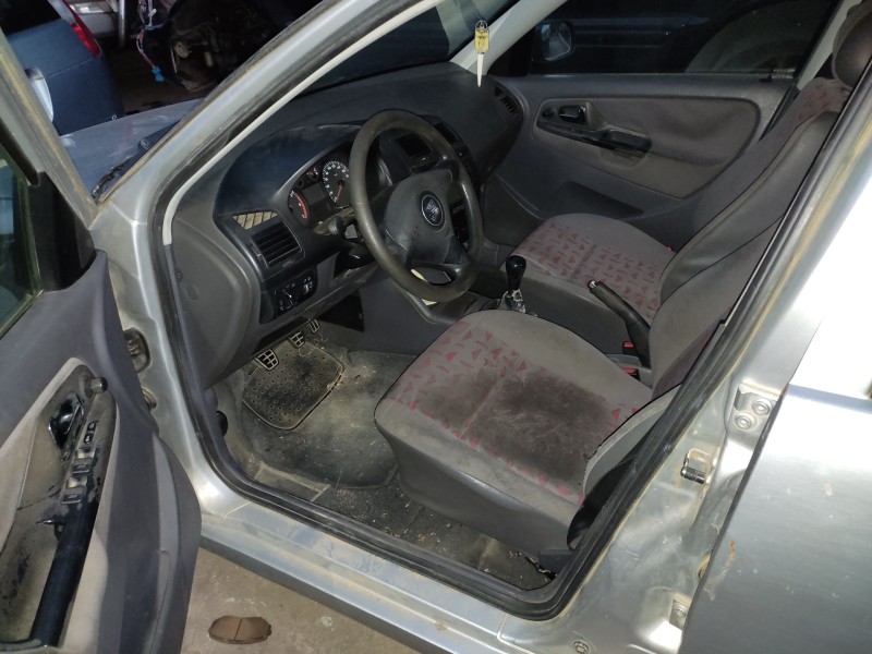 seat cordoba berlina (6k2) del año 2000