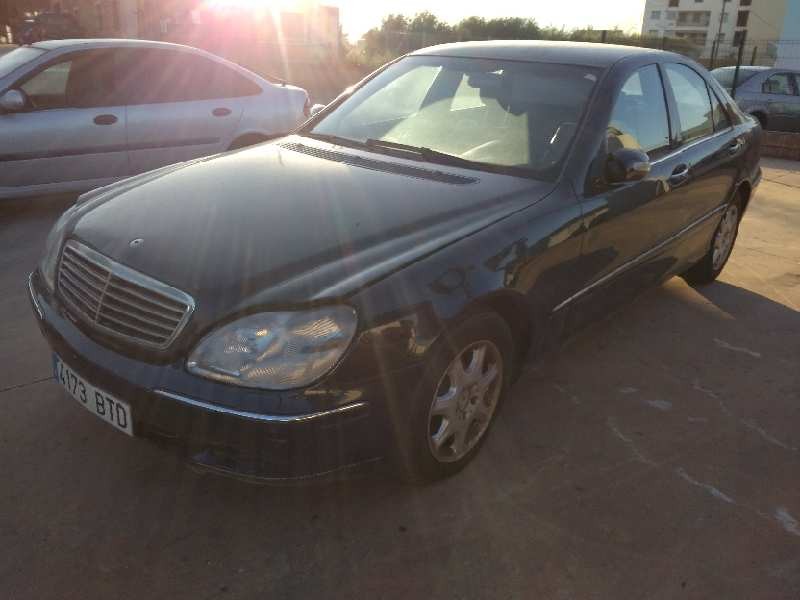 mercedes-benz clase s (w220) berlina del año 2002
