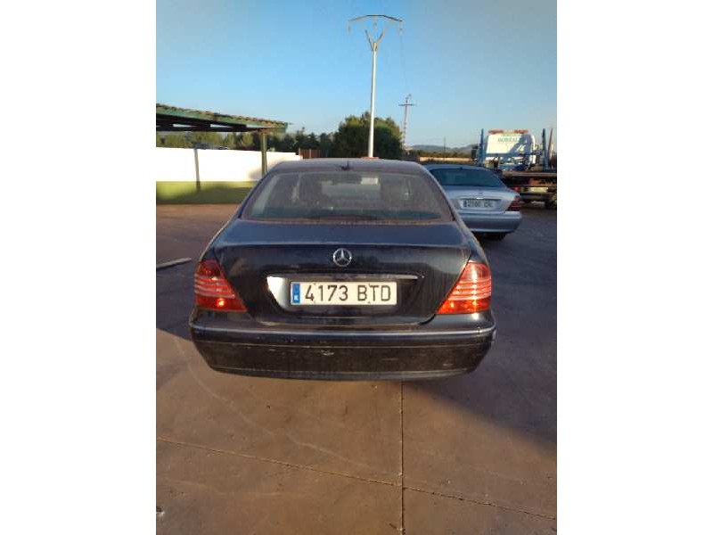 mercedes-benz clase s (w220) berlina del año 2002